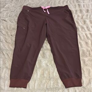 Women’s Figs Zamora Freex Dark Fig Jogger Scrub Pants